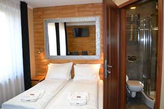 Отели типа «постель и завтрак» Villa Vip Гнезно Двухместный номер с 1 кроватью-3